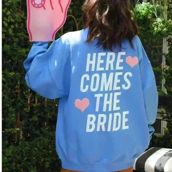 Skull House Design Sweatshirt - Picture 5 of 7